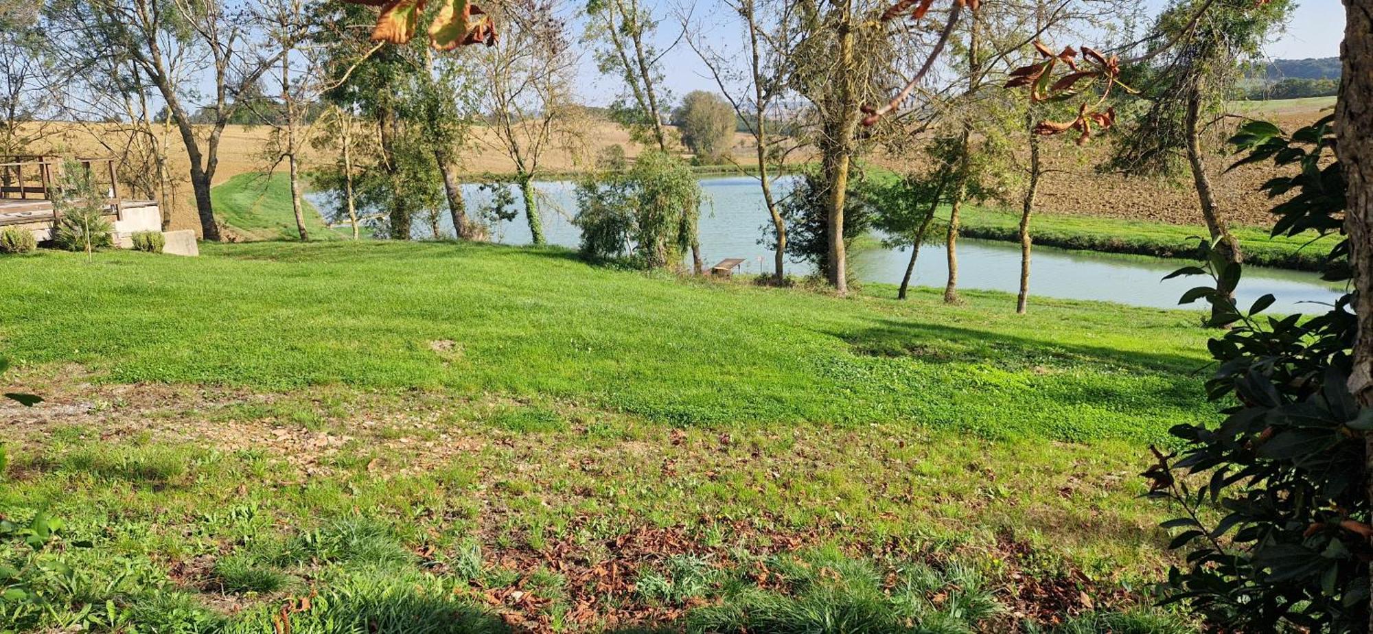Maison De Campagne, Bord De Lac, Piscine, Billard 11 Per Plieux Exterior foto